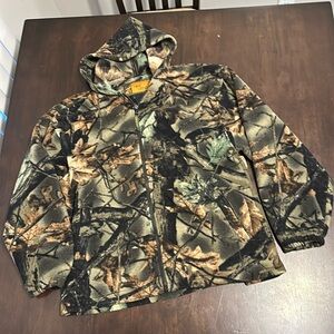 Trail Crest zip hoodie. Men’s Medium